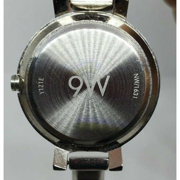 Nine West NW/1631 Silver Tone Quartz Analog Ladies Watch Y121E NW/1631 main image 4